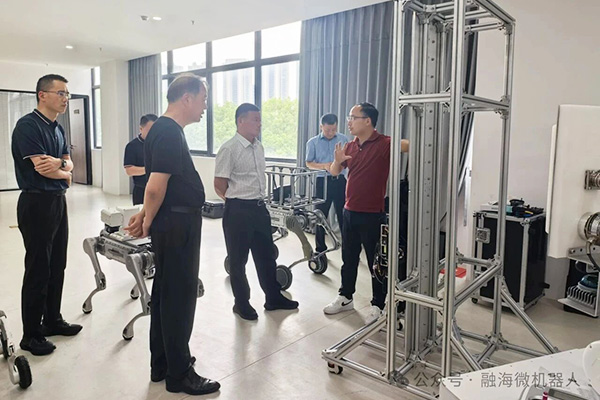 融海微机器人技术获肯定 吴江区委副书记一行莅临指导促发展